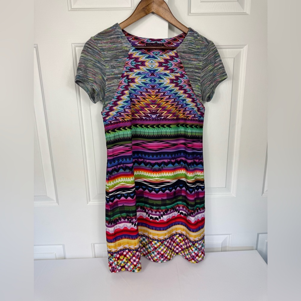 Custo Barcelona Dress Abstract Multicolored‎ Size 1 Round Neck Short Sleeve